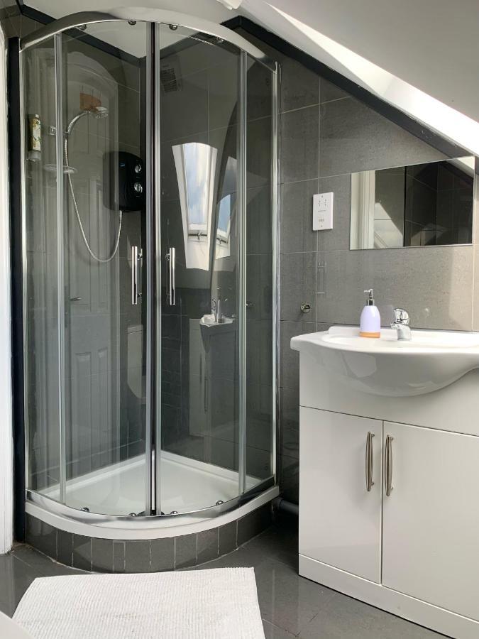 Cosy 3 Bed Apartment Near Birmingham Airport & Nec Perfect For Groups & Contractors! מראה חיצוני תמונה