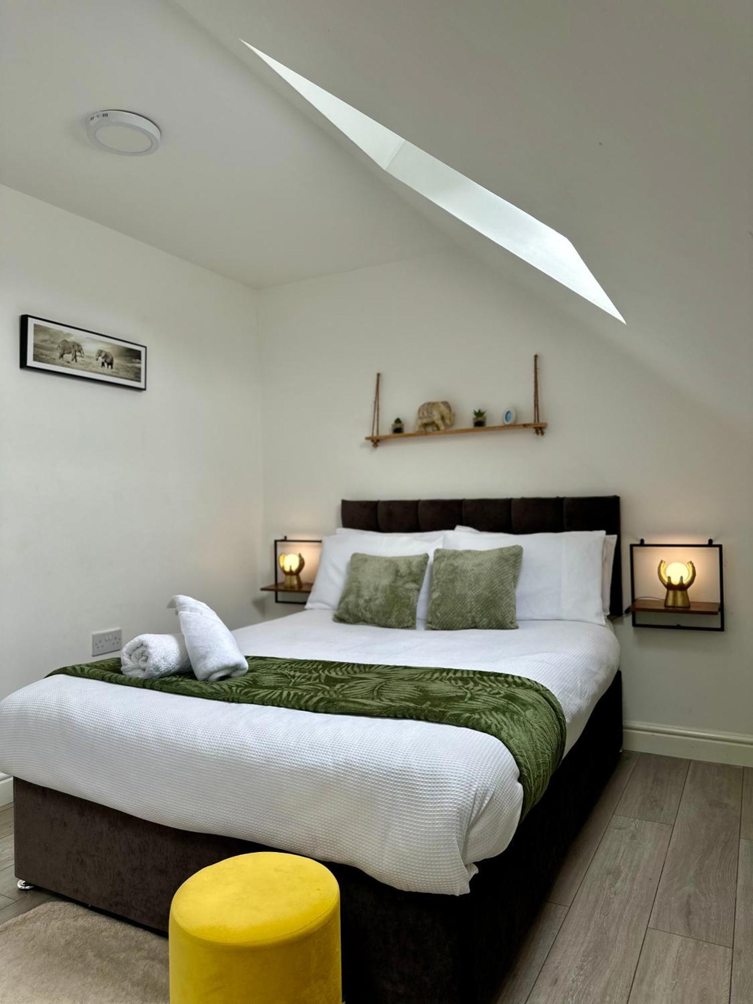 Cosy 3 Bed Apartment Near Birmingham Airport & Nec Perfect For Groups & Contractors! מראה חיצוני תמונה